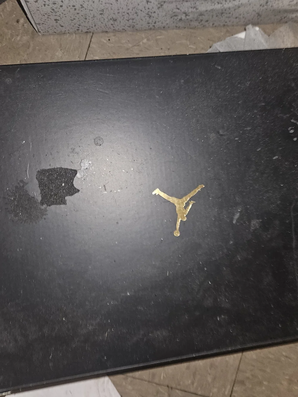 Jordan Men's Gratitude White/black Gold Size 12